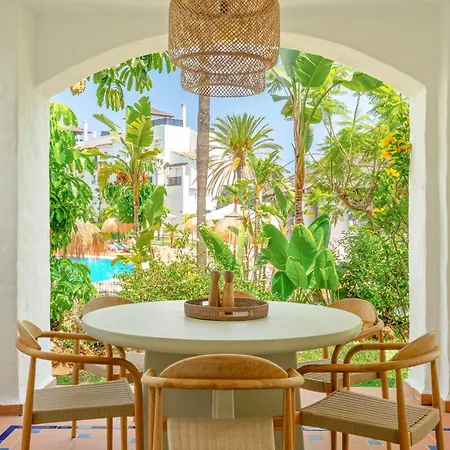 Adelfas - 3 Bed Beachside