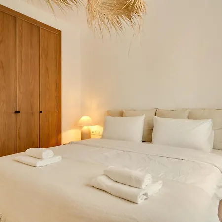 Appartamento Adelfas - 3 Bed Beachside